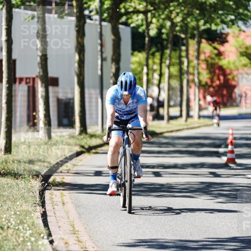 09.08.2026 - GEWOBA Citytriathlon Bremen Michael Burmester http://msf.ph/oto/9951235 09.08.2026 14:11:55 Radfahren 44, 151, 350 meine-sportfotos.de