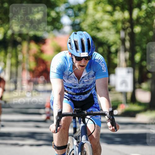 09.08.2026 - GEWOBA Citytriathlon Bremen Michael Burmester http://msf.ph/oto/9951236 09.08.2026 14:11:56 Radfahren 44, 151, 350 meine-sportfotos.de
