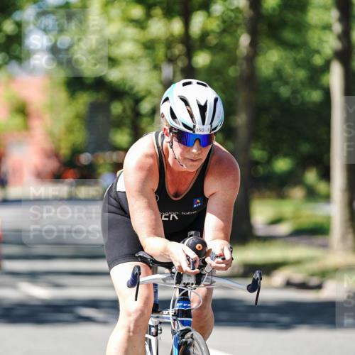 09.08.2026 - GEWOBA Citytriathlon Bremen Michael Burmester http://msf.ph/oto/9951238 09.08.2026 14:11:57 Radfahren 44, 151, 350 meine-sportfotos.de