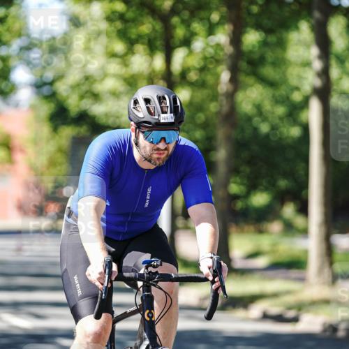 09.08.2026 - GEWOBA Citytriathlon Bremen Michael Burmester http://msf.ph/oto/9951245 09.08.2026 14:12:11 Radfahren 44, 60, 70, 169, 270 meine-sportfotos.de
