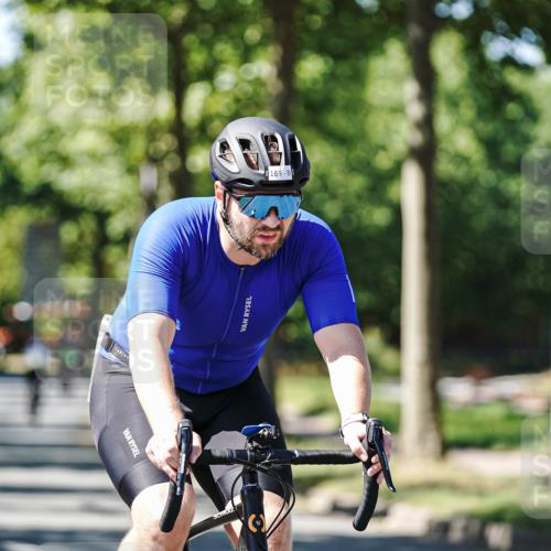 09.08.2026 - GEWOBA Citytriathlon Bremen Michael Burmester http://msf.ph/oto/9951246 09.08.2026 14:12:11 Radfahren 44, 60, 70, 169, 270 meine-sportfotos.de