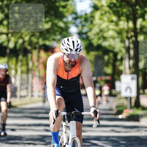 09.08.2026 - GEWOBA Citytriathlon Bremen Michael Burmester http://msf.ph/oto/9951253 09.08.2026 14:12:24 Radfahren 5, 27, 45, 91, 99, 105, 135, 169, 270 meine-sportfotos.de