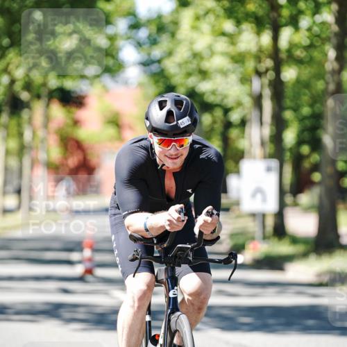 09.08.2026 - GEWOBA Citytriathlon Bremen Michael Burmester http://msf.ph/oto/9951262 09.08.2026 14:12:31 Radfahren 5, 22, 27, 45, 91, 99, 105, 135, 270 meine-sportfotos.de