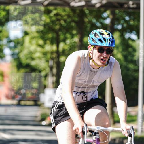 09.08.2026 - GEWOBA Citytriathlon Bremen Michael Burmester http://msf.ph/oto/9951265 09.08.2026 14:12:40 Radfahren 22, 45, 134, 159 meine-sportfotos.de