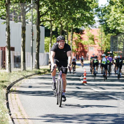 09.08.2026 - GEWOBA Citytriathlon Bremen Michael Burmester http://msf.ph/oto/9951269 09.08.2026 14:12:46 Radfahren 22, 134, 148, 159, 294 meine-sportfotos.de