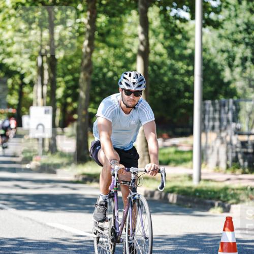 09.08.2026 - GEWOBA Citytriathlon Bremen Michael Burmester http://msf.ph/oto/9951282 09.08.2026 14:13:03 Radfahren 2, 21, 24, 38, 54, 82, 83, 279, 304 meine-sportfotos.de