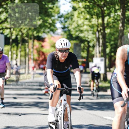 09.08.2026 - GEWOBA Citytriathlon Bremen Michael Burmester http://msf.ph/oto/9951304 09.08.2026 14:13:30 Radfahren 17, 36, 52, 74, 86, 115, 158, 180, 200, 254, 346, 353 meine-sportfotos.de
