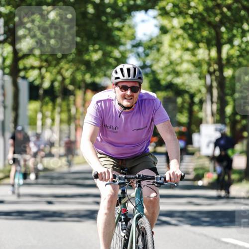 09.08.2026 - GEWOBA Citytriathlon Bremen Michael Burmester http://msf.ph/oto/9951306 09.08.2026 14:13:31 Radfahren 17, 36, 52, 74, 86, 115, 152, 158, 180, 200, 254, 346, 353 meine-sportfotos.de