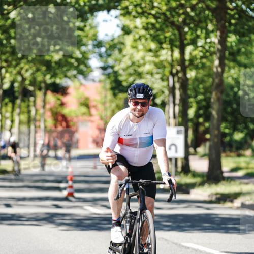09.08.2026 - GEWOBA Citytriathlon Bremen Michael Burmester http://msf.ph/oto/9951309 09.08.2026 14:13:35 Radfahren 12, 17, 36, 52, 74, 86, 98, 115, 152, 158, 179, 180, 200, 254, 346, 353 meine-sportfotos.de