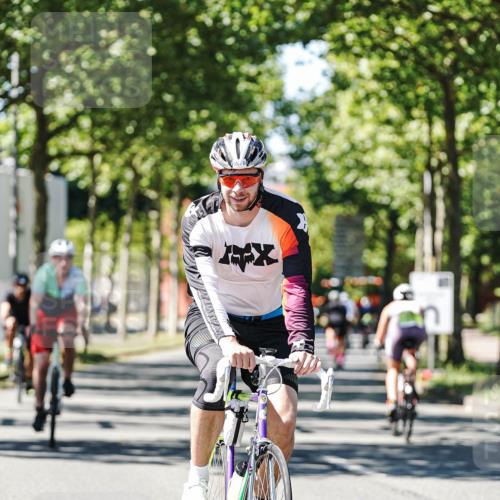09.08.2026 - GEWOBA Citytriathlon Bremen Michael Burmester http://msf.ph/oto/9951321 09.08.2026 14:13:48 Radfahren 12, 17, 47, 95, 98, 115, 126, 130, 152, 179, 180, 346 meine-sportfotos.de