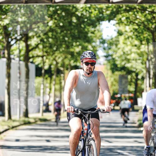 09.08.2026 - GEWOBA Citytriathlon Bremen Michael Burmester http://msf.ph/oto/9951329 09.08.2026 14:13:59 Radfahren 47, 57, 126, 130, 146, 186 meine-sportfotos.de