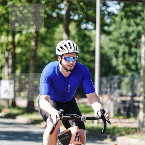 09.08.2026 - GEWOBA Citytriathlon Bremen Michael Burmester http://msf.ph/oto/9951336 09.08.2026 14:14:05 Radfahren 6, 47, 57, 69, 130, 146, 186 meine-sportfotos.de