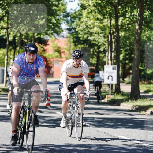 09.08.2026 - GEWOBA Citytriathlon Bremen Michael Burmester http://msf.ph/oto/9951338 09.08.2026 14:14:14 Radfahren 6, 69, 90, 146, 186, 295 meine-sportfotos.de