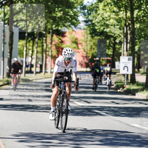 09.08.2026 - GEWOBA Citytriathlon Bremen Michael Burmester http://msf.ph/oto/9951363 09.08.2026 14:14:55 Radfahren 3, 64 meine-sportfotos.de