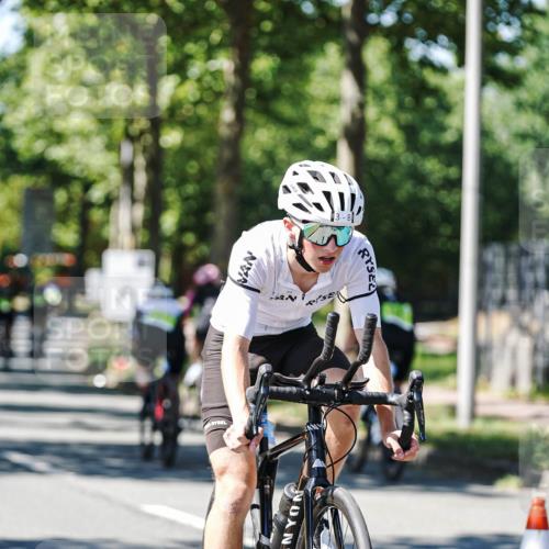 09.08.2026 - GEWOBA Citytriathlon Bremen Michael Burmester http://msf.ph/oto/9951365 09.08.2026 14:14:56 Radfahren 3, 64 meine-sportfotos.de