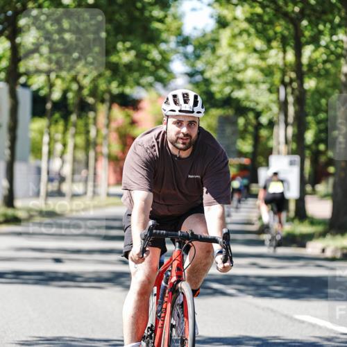 09.08.2026 - GEWOBA Citytriathlon Bremen Michael Burmester http://msf.ph/oto/9951366 09.08.2026 14:14:59 Radfahren 3, 64 meine-sportfotos.de