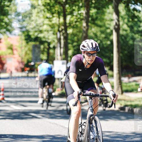 09.08.2026 - GEWOBA Citytriathlon Bremen Michael Burmester http://msf.ph/oto/9951389 09.08.2026 14:15:40 Radfahren 7, 122, 218, 257, 260, 263, 285, 302, 349, 354, 433 meine-sportfotos.de