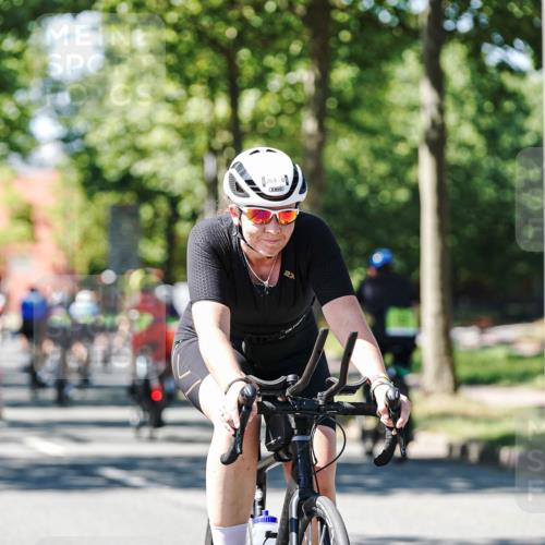 09.08.2026 - GEWOBA Citytriathlon Bremen Michael Burmester http://msf.ph/oto/9951393 09.08.2026 14:15:42 Radfahren 7, 37, 122, 218, 257, 260, 263, 285, 302, 349, 354 meine-sportfotos.de