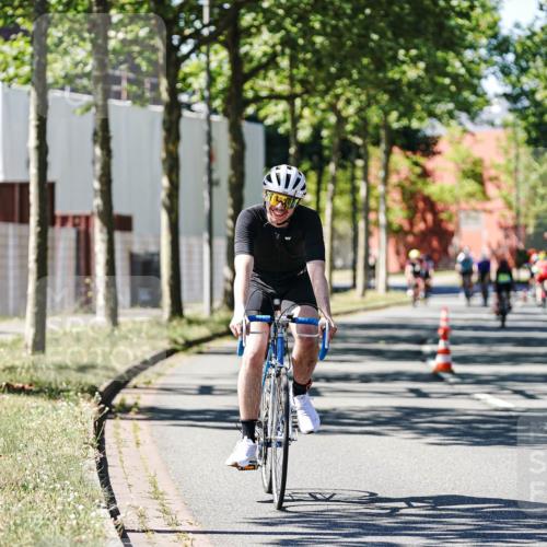 09.08.2026 - GEWOBA Citytriathlon Bremen Michael Burmester http://msf.ph/oto/9951395 09.08.2026 14:15:49 Radfahren 14, 37, 43, 89, 133, 163, 218, 257, 263, 285, 291, 308, 354 meine-sportfotos.de