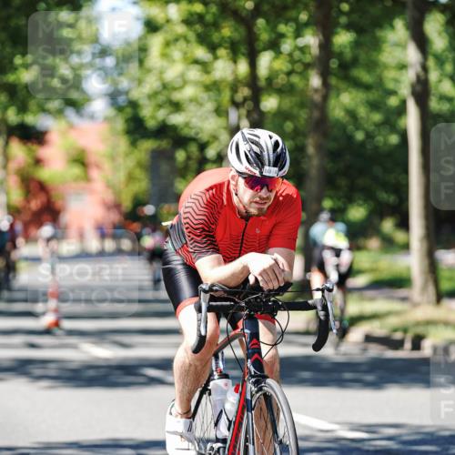 09.08.2026 - GEWOBA Citytriathlon Bremen Michael Burmester http://msf.ph/oto/9951405 09.08.2026 14:15:53 Radfahren 14, 37, 43, 89, 133, 163, 172, 182, 218, 232, 263, 291, 308 meine-sportfotos.de