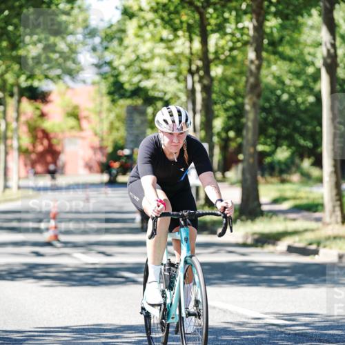 09.08.2026 - GEWOBA Citytriathlon Bremen Michael Burmester http://msf.ph/oto/9951416 09.08.2026 14:16:01 Radfahren 14, 37, 43, 89, 133, 163, 172, 182, 232, 291, 308, 329 meine-sportfotos.de