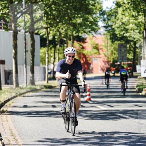 09.08.2026 - GEWOBA Citytriathlon Bremen Michael Burmester http://msf.ph/oto/9951427 09.08.2026 14:16:11 Radfahren 39, 172, 182, 232, 329, 345 meine-sportfotos.de