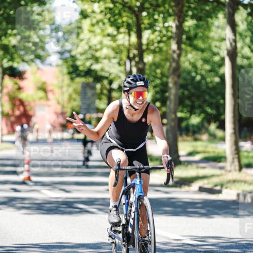 09.08.2026 - GEWOBA Citytriathlon Bremen Michael Burmester http://msf.ph/oto/9951437 09.08.2026 14:16:16 Radfahren 20, 39, 217, 220, 329, 345, 351 meine-sportfotos.de