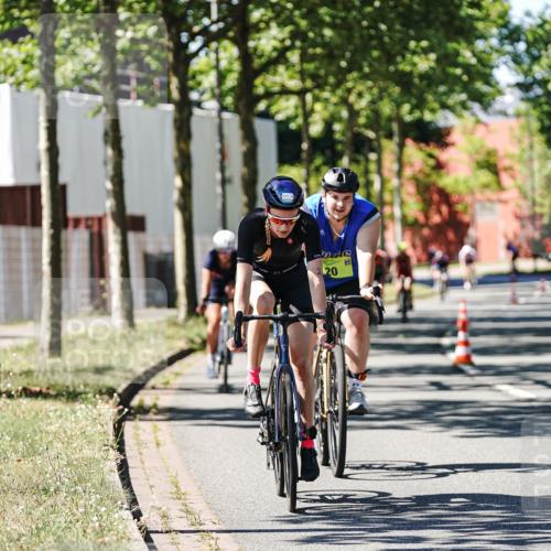 09.08.2026 - GEWOBA Citytriathlon Bremen Michael Burmester http://msf.ph/oto/9951441 09.08.2026 14:16:23 Radfahren 20, 39, 58, 203, 217, 220, 271, 284, 345, 351 meine-sportfotos.de