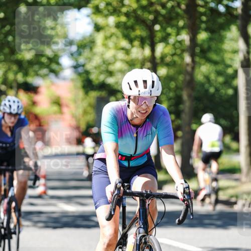 09.08.2026 - GEWOBA Citytriathlon Bremen Michael Burmester http://msf.ph/oto/9951447 09.08.2026 14:16:26 Radfahren 20, 58, 132, 203, 217, 220, 240, 271, 284, 345, 351 meine-sportfotos.de
