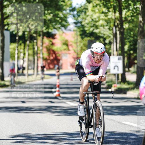 09.08.2026 - GEWOBA Citytriathlon Bremen Michael Burmester http://msf.ph/oto/9951457 09.08.2026 14:16:32 Radfahren 20, 58, 132, 192, 203, 217, 220, 240, 271, 284, 325, 351, 360 meine-sportfotos.de