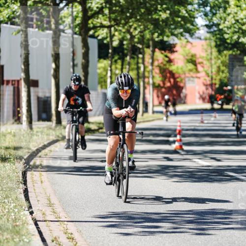 09.08.2026 - GEWOBA Citytriathlon Bremen Michael Burmester http://msf.ph/oto/9951460 09.08.2026 14:16:39 Radfahren 58, 132, 192, 203, 240, 325, 334, 360 meine-sportfotos.de