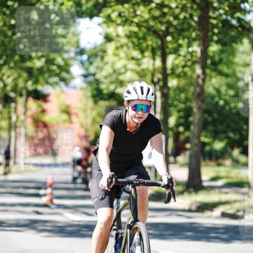 09.08.2026 - GEWOBA Citytriathlon Bremen Michael Burmester http://msf.ph/oto/9951468 09.08.2026 14:16:48 Radfahren 192, 236, 286, 325, 334, 339 meine-sportfotos.de