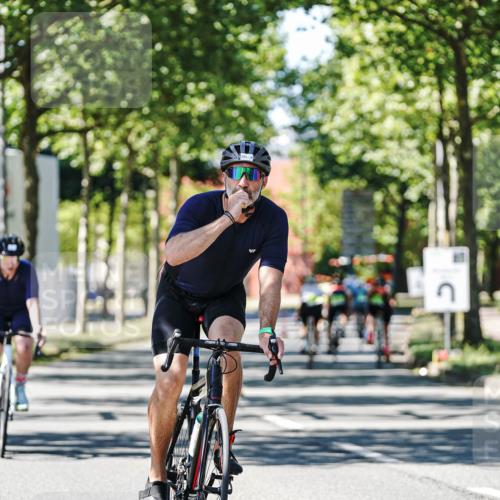 09.08.2026 - GEWOBA Citytriathlon Bremen Michael Burmester http://msf.ph/oto/9951481 09.08.2026 14:17:07 Radfahren 42, 106, 211, 395, 396 meine-sportfotos.de