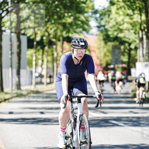 09.08.2026 - GEWOBA Citytriathlon Bremen Michael Burmester http://msf.ph/oto/9951483 09.08.2026 14:17:08 Radfahren 42, 106, 211, 395, 396 meine-sportfotos.de