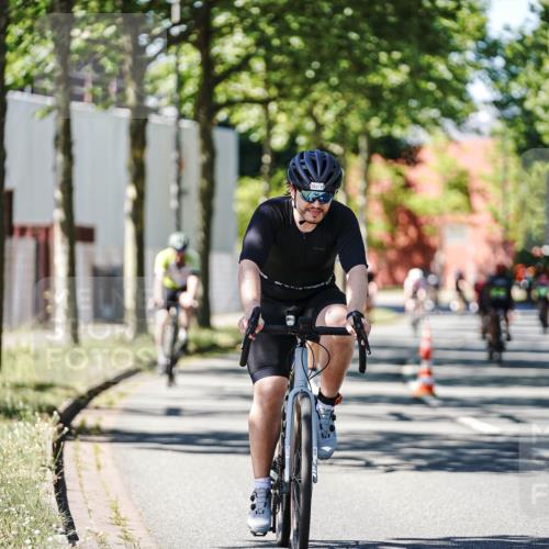 09.08.2026 - GEWOBA Citytriathlon Bremen Michael Burmester http://msf.ph/oto/9951495 09.08.2026 14:17:24 Radfahren 42, 88, 101, 110, 193, 274, 321, 356 meine-sportfotos.de