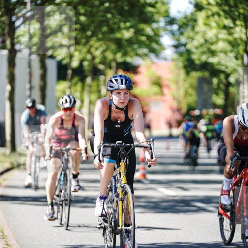 09.08.2026 - GEWOBA Citytriathlon Bremen Michael Burmester http://msf.ph/oto/9951509 09.08.2026 14:17:34 Radfahren 88, 106, 110, 193, 229, 269, 274, 309, 321, 337, 356, 429 meine-sportfotos.de