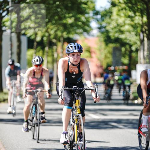 09.08.2026 - GEWOBA Citytriathlon Bremen Michael Burmester http://msf.ph/oto/9951510 09.08.2026 14:17:35 Radfahren 88, 106, 110, 193, 229, 269, 274, 309, 321, 337, 356, 429, 470 meine-sportfotos.de