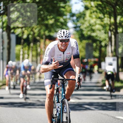 09.08.2026 - GEWOBA Citytriathlon Bremen Michael Burmester http://msf.ph/oto/9951524 09.08.2026 14:17:40 Radfahren 88, 106, 110, 193, 229, 256, 269, 274, 290, 293, 309, 316, 321, 337, 356, 378, 429, 457, 470 meine-sportfotos.de