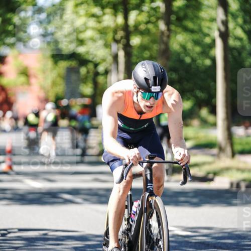 09.08.2026 - GEWOBA Citytriathlon Bremen Michael Burmester http://msf.ph/oto/9951538 09.08.2026 14:17:46 Radfahren 65, 106, 205, 229, 235, 256, 269, 290, 293, 316, 320, 336, 378, 429, 457, 470, 485 meine-sportfotos.de