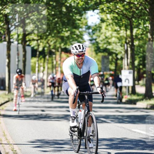 09.08.2026 - GEWOBA Citytriathlon Bremen Michael Burmester http://msf.ph/oto/9951551 09.08.2026 14:17:53 Radfahren 65, 190, 205, 229, 235, 256, 269, 290, 292, 293, 305, 316, 320, 336, 362, 364, 371, 378, 457, 470, 485 meine-sportfotos.de