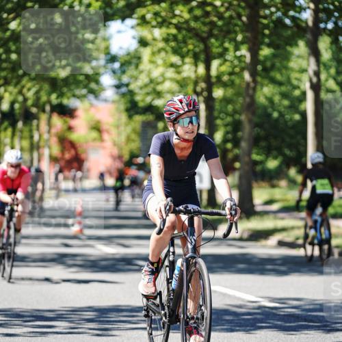 09.08.2026 - GEWOBA Citytriathlon Bremen Michael Burmester http://msf.ph/oto/9951562 09.08.2026 14:18:06 Radfahren 61, 65, 87, 190, 242, 292, 300, 305, 312, 343, 362, 364, 371, 404, 466 meine-sportfotos.de