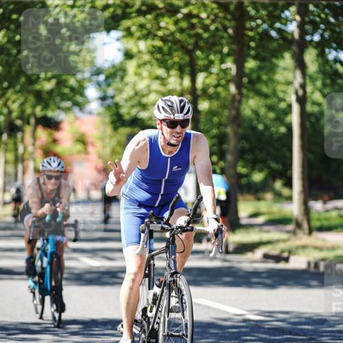 09.08.2026 - GEWOBA Citytriathlon Bremen Michael Burmester http://msf.ph/oto/9951577 09.08.2026 14:18:18 Radfahren 87, 207, 213, 242, 276, 288, 300, 312, 343, 363, 404, 453, 462, 466, 527 meine-sportfotos.de