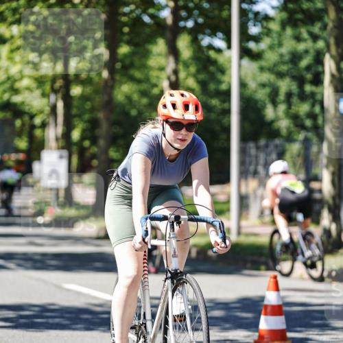09.08.2026 - GEWOBA Citytriathlon Bremen Michael Burmester http://msf.ph/oto/9951599 09.08.2026 14:18:32 Radfahren 18, 202, 207, 213, 276, 277, 280, 307, 363, 369, 377, 448 meine-sportfotos.de
