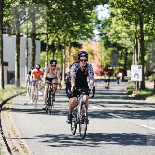 09.08.2026 - GEWOBA Citytriathlon Bremen Michael Burmester http://msf.ph/oto/9951612 09.08.2026 14:18:41 Radfahren 18, 107, 173, 202, 221, 227, 266, 277, 280, 289, 297, 307, 314, 324, 347, 352, 369, 377, 385 meine-sportfotos.de