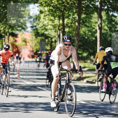 09.08.2026 - GEWOBA Citytriathlon Bremen Michael Burmester http://msf.ph/oto/9951616 09.08.2026 14:18:42 Radfahren 18, 107, 173, 202, 221, 227, 266, 277, 280, 289, 297, 314, 324, 344, 347, 352, 369, 377, 385 meine-sportfotos.de