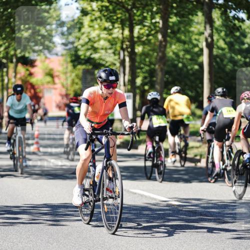 09.08.2026 - GEWOBA Citytriathlon Bremen Michael Burmester http://msf.ph/oto/9951617 09.08.2026 14:18:43 Radfahren 107, 173, 202, 210, 221, 227, 266, 277, 280, 289, 297, 314, 324, 344, 347, 352, 369, 377, 385 meine-sportfotos.de