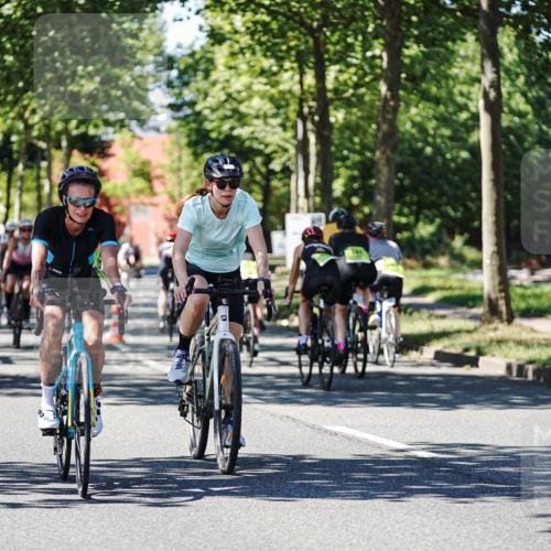 09.08.2026 - GEWOBA Citytriathlon Bremen Michael Burmester http://msf.ph/oto/9951620 09.08.2026 14:18:44 Radfahren 107, 173, 202, 210, 221, 227, 266, 277, 280, 289, 297, 314, 324, 344, 347, 352, 369, 385 meine-sportfotos.de