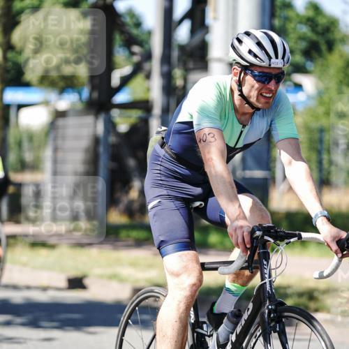 09.08.2026 - GEWOBA Citytriathlon Bremen Michael Burmester http://msf.ph/oto/9951642 09.08.2026 14:18:56 Radfahren 107, 173, 210, 221, 227, 244, 266, 289, 297, 324, 341, 344, 370, 373, 403, 455 meine-sportfotos.de