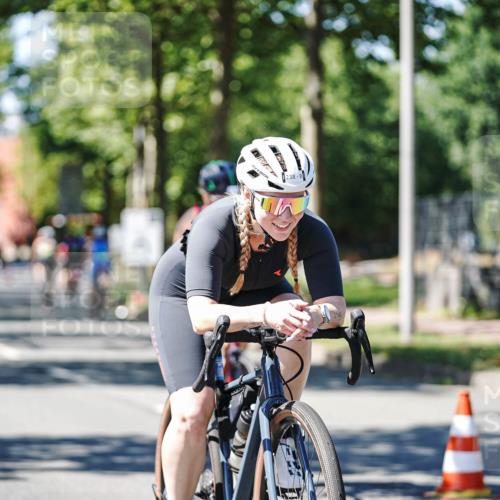 09.08.2026 - GEWOBA Citytriathlon Bremen Michael Burmester http://msf.ph/oto/9951648 09.08.2026 14:19:00 Radfahren 107, 210, 223, 238, 244, 266, 289, 306, 341, 344, 370, 373, 403, 455 meine-sportfotos.de