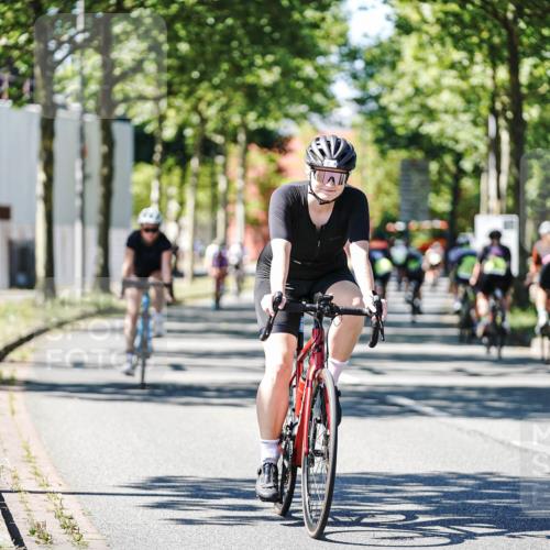 09.08.2026 - GEWOBA Citytriathlon Bremen Michael Burmester http://msf.ph/oto/9951658 09.08.2026 14:19:12 Radfahren 197, 204, 216, 223, 238, 253, 306, 335, 341, 373 meine-sportfotos.de